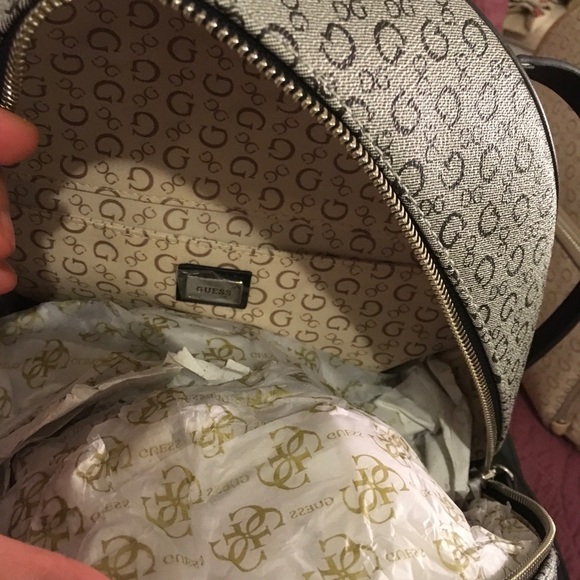 guess edmund backpack